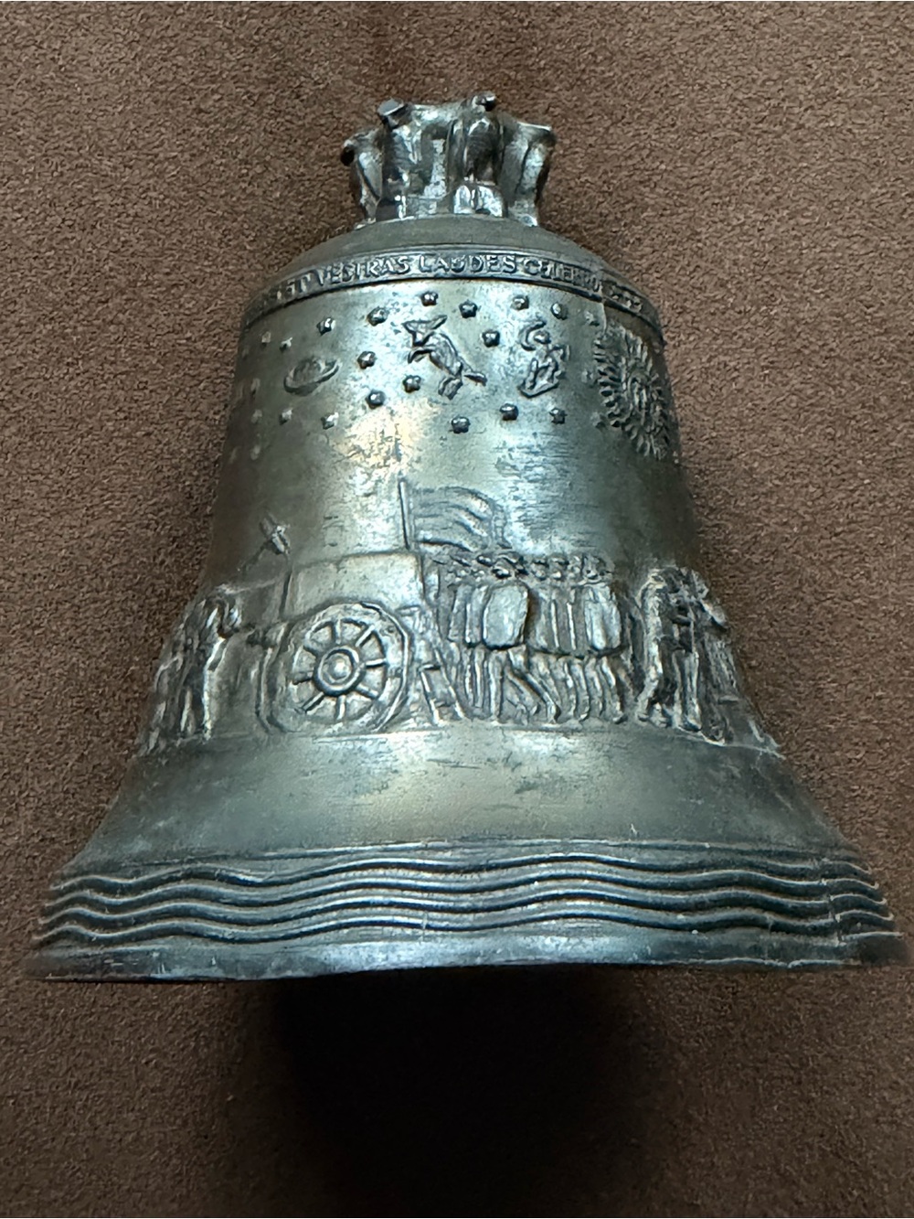 Fallen by Rovereto, cast metal bell replica 10cm x 11cm Vintage